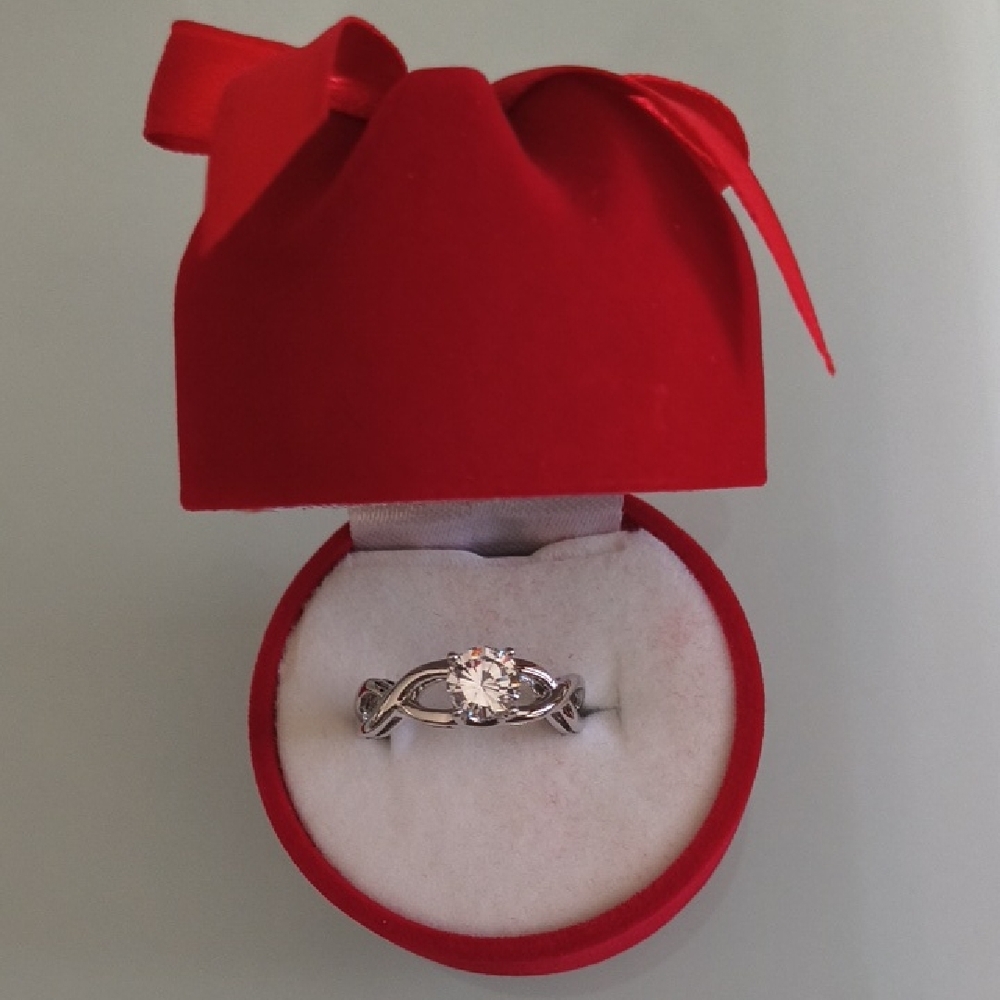 Avon Silver Ring with Crystal Detail